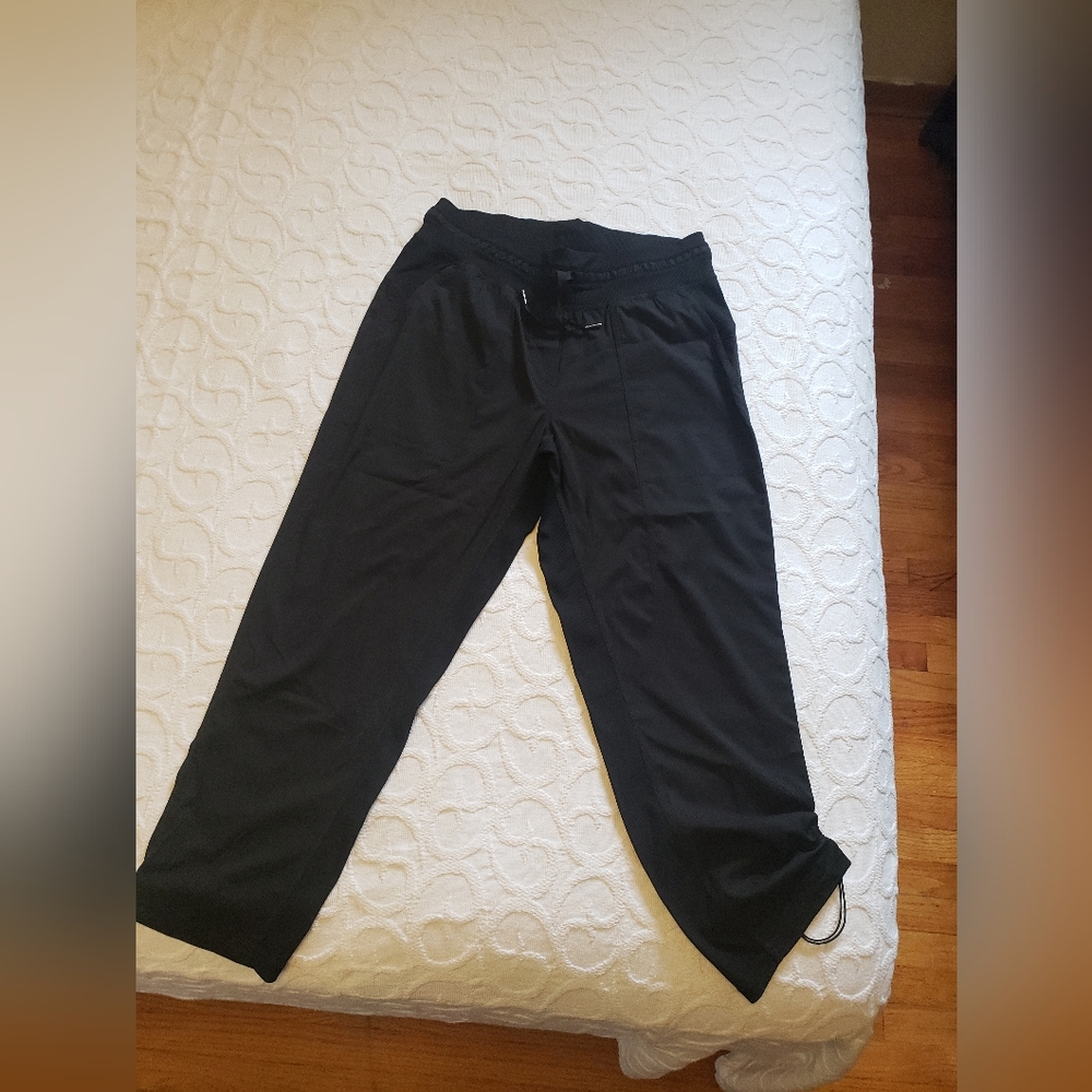 Lululemon pants